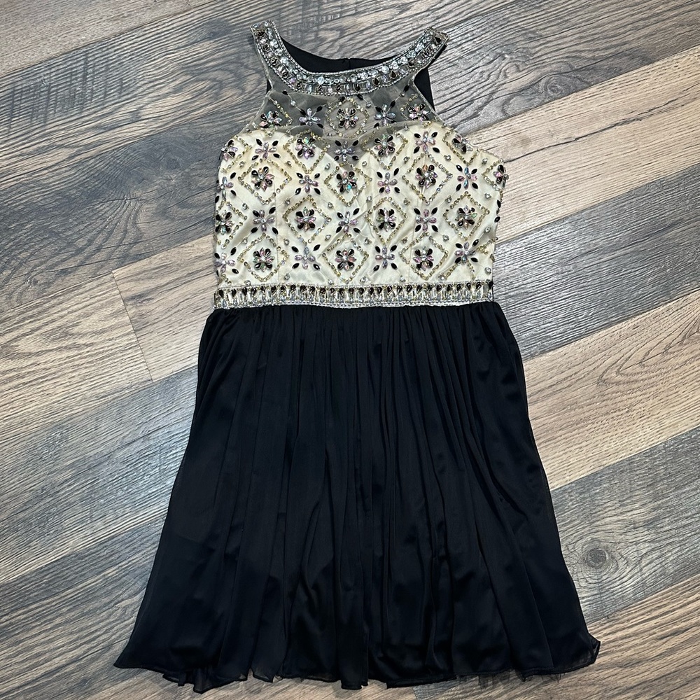 Juniors Crystal Doll Prom/Homecoming Dress